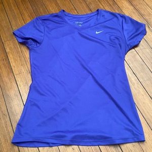 dri-fit nike workout top